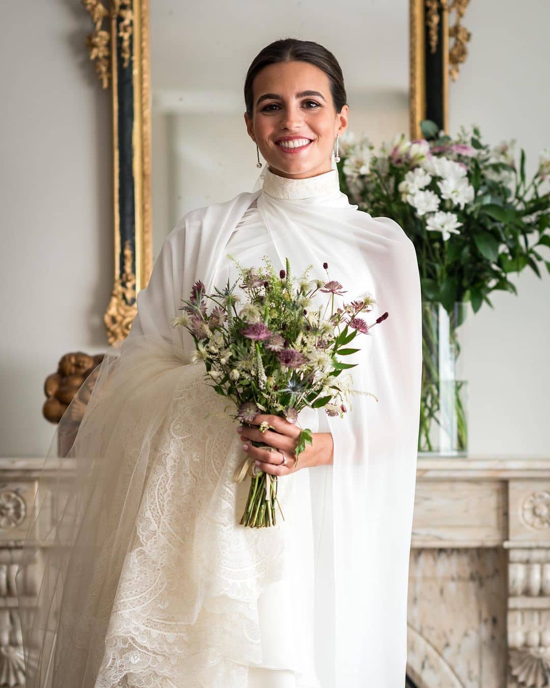 Creación exclusiva de vestido de novia de Valenzuela Atelier