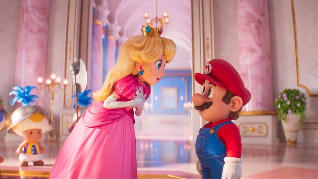 Disfraces de Halloween para parejas inspirados en Mario y Princesa Peach de los videojuegos clásicos.