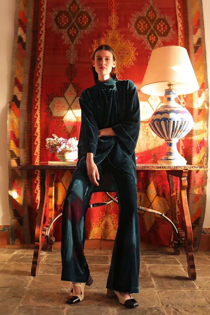 Panambi's Athan Blue Jacket and Astrid Blue Pants set, elegant and comfortable in velvet, perfect for winter weddings.