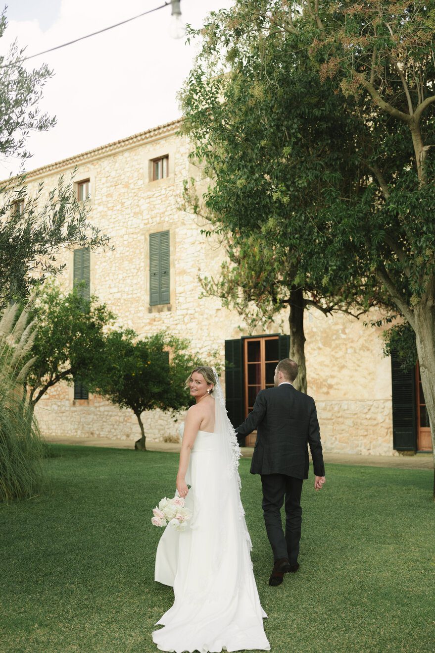 Boda en Mallorca de Imogen y James